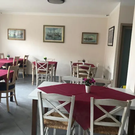 Hotel Taj 3*